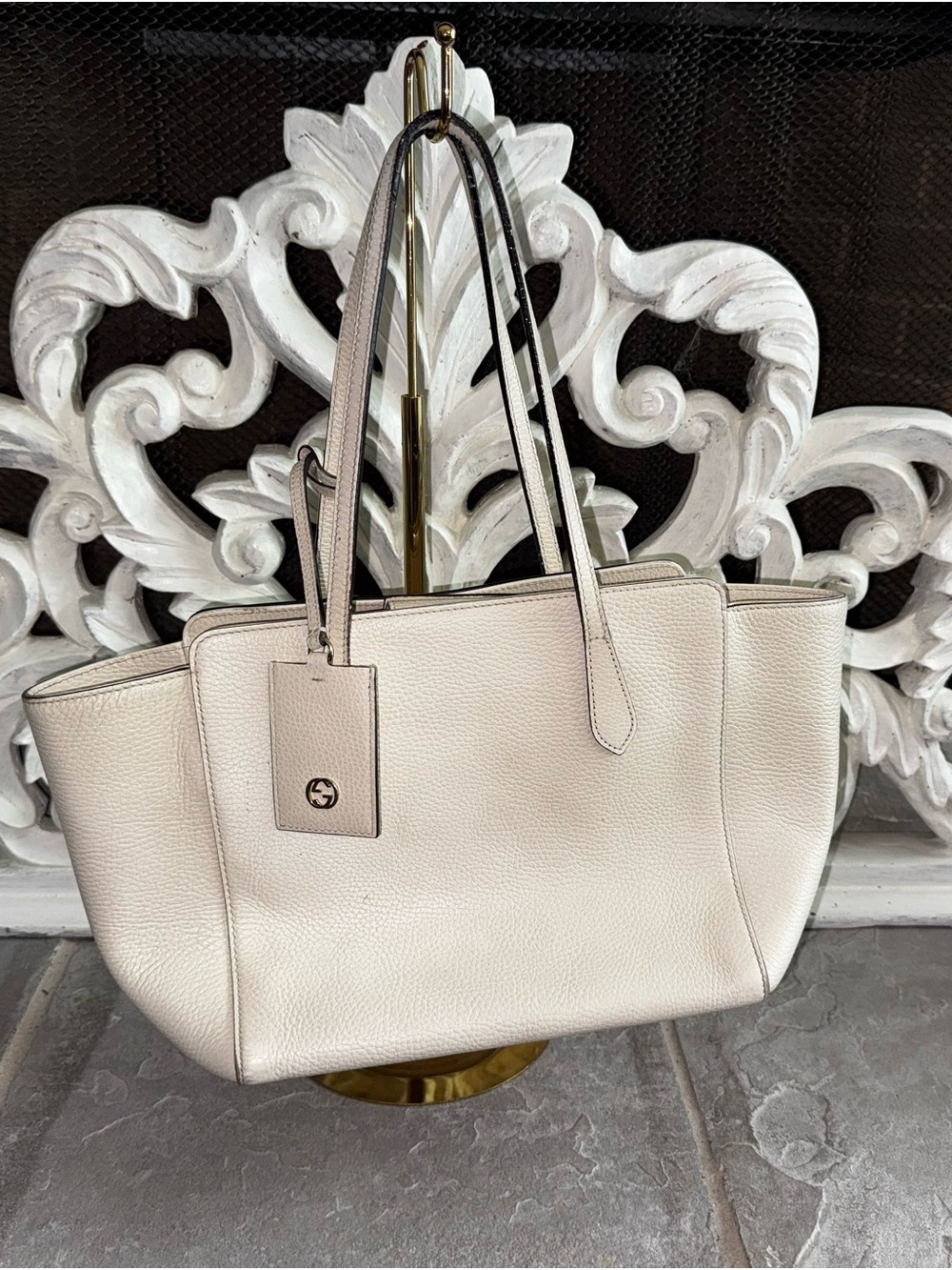 Gucci Ivory Leather Tote Bag - Elegant Everyday Carryall